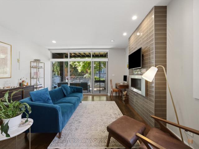 Condo for sale in East Humboldt Park, Chicago