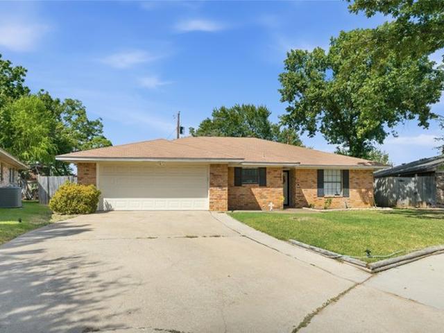 House for sale in Irving, Texas