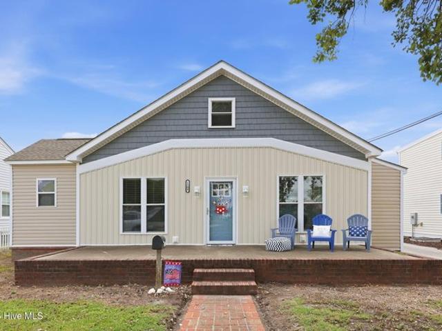 House for sale in Morehead City, North Carolina