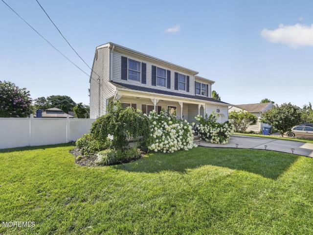House for sale in Beachwood, New Jersey