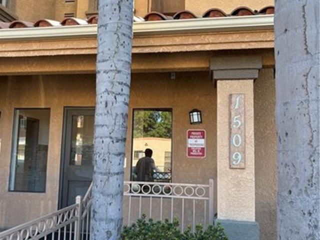 Condo for sale in Long Beach, California