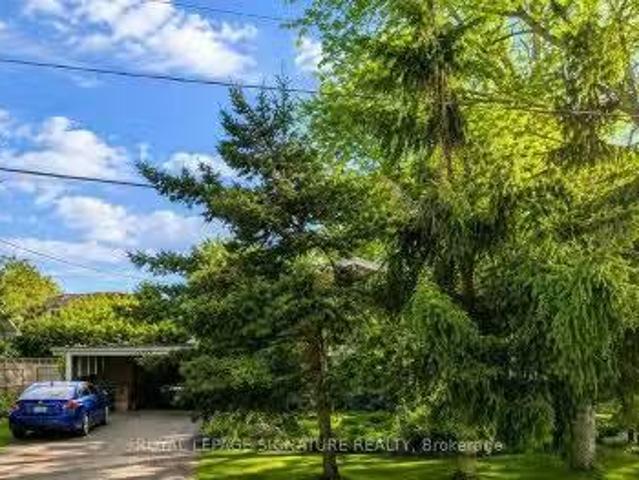House for sale in Oakville, Ontario