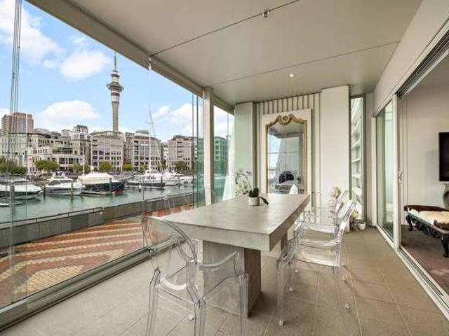 Apartment for sale in Auckland, Oroua County