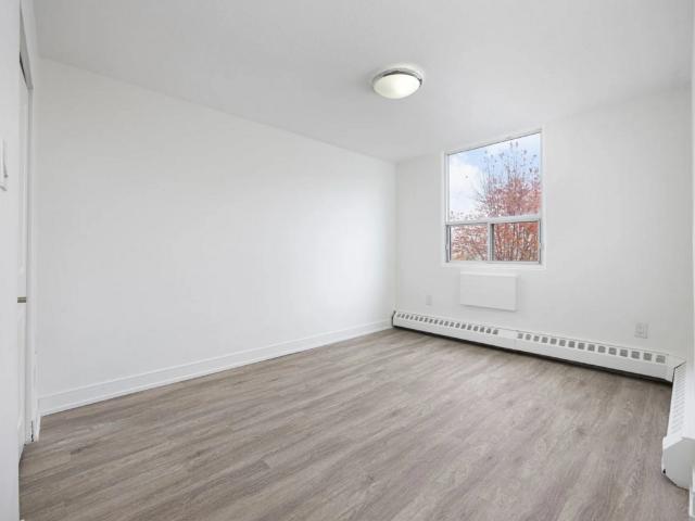 Apartment for rent in Ancaster, Ontario
