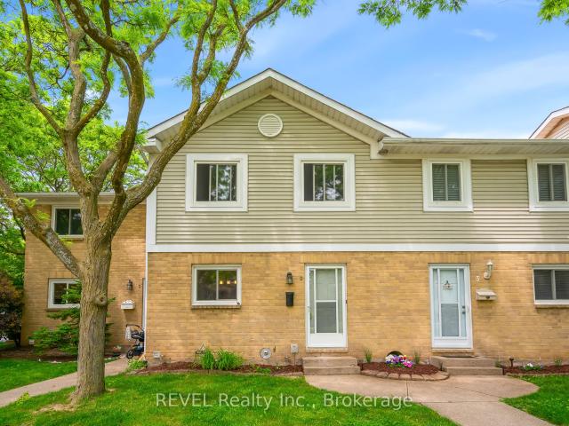 Condo for sale in Niagara, Ontario