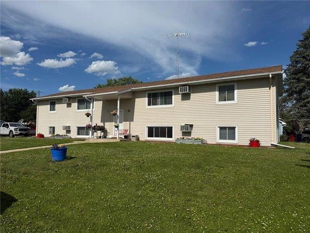 House for sale in Elgin, Minnesota