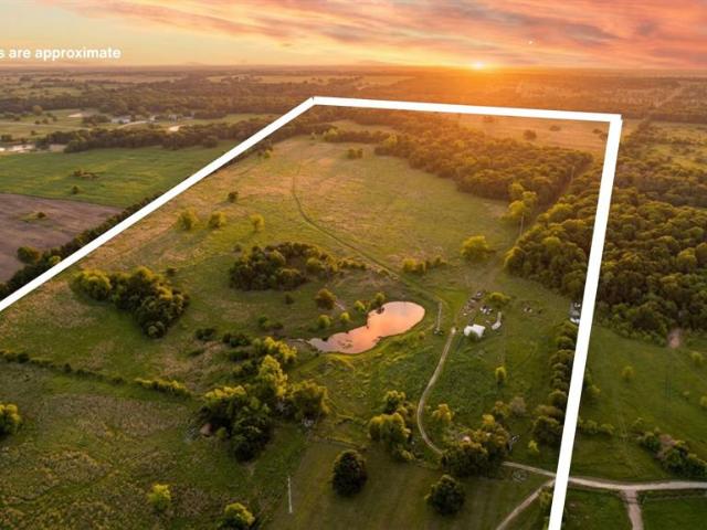 Land for sale in Navarro, Texas