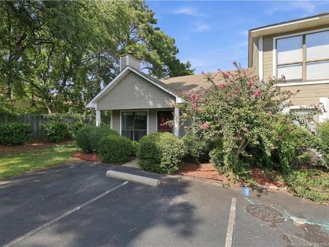 Townhouse for sale in Fayetteville, North Carolina