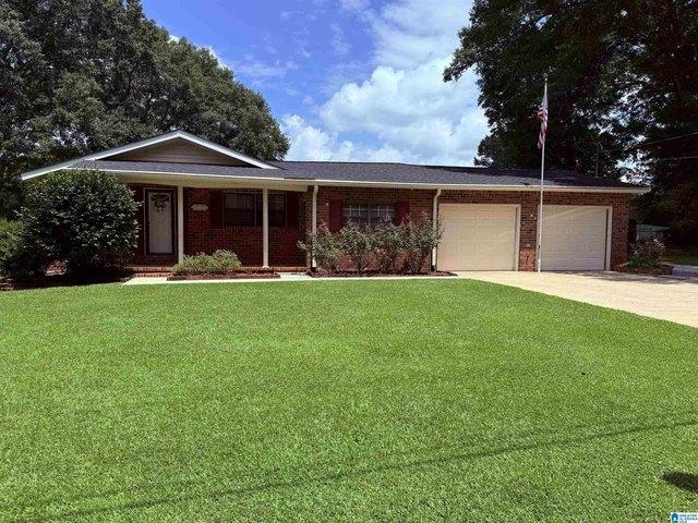 House for sale in Columbiana, Alabama