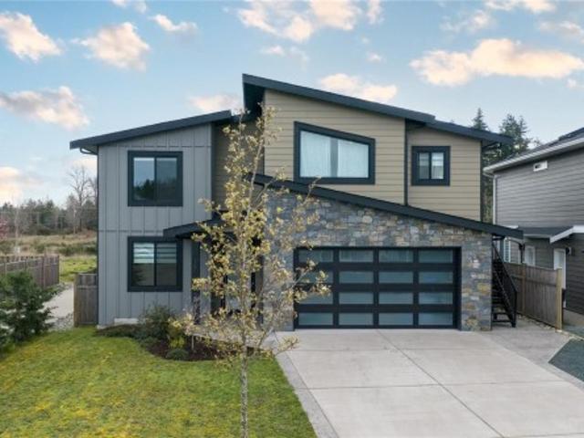 House for sale in Parksville, British Columbia