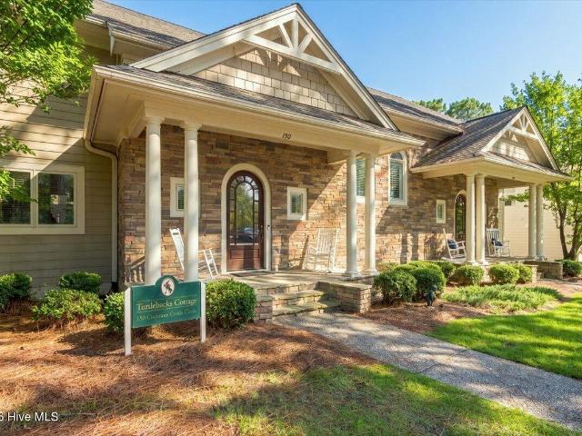 Townhouse for sale in Southern Pines, North Carolina