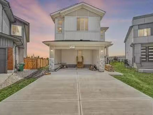 House for sale in Rolly View, Alberta