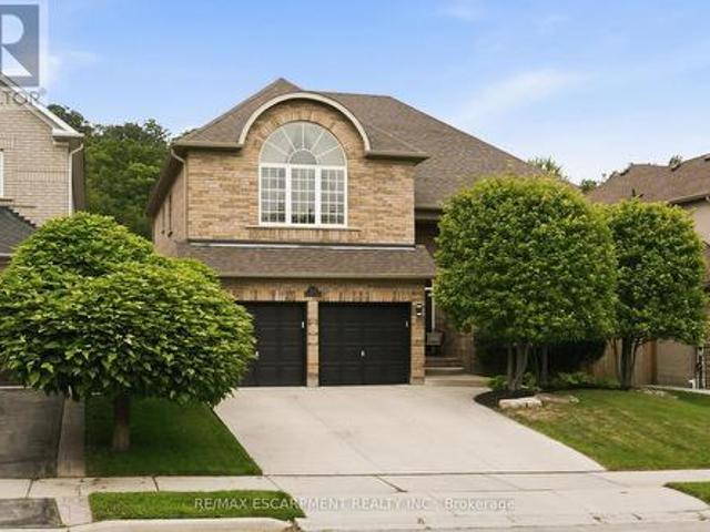 House for sale in Ancaster, Ontario
