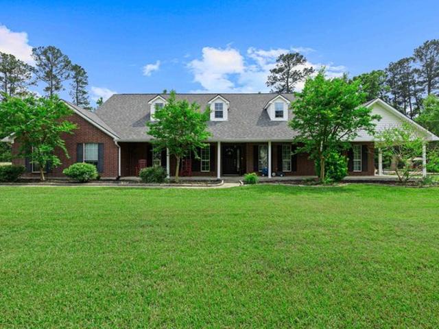 House for sale in Harrison, Texas