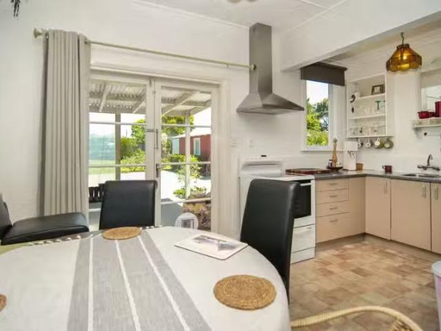 House for sale in Fairdown, West Coast