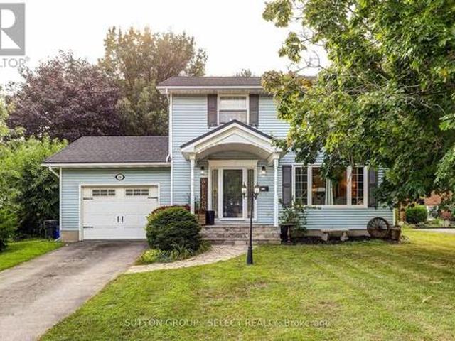 House for sale in Aylmer, Southwestern Ontario