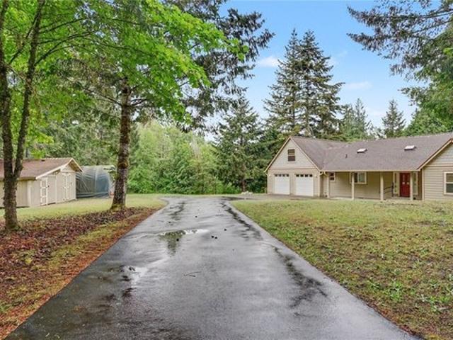 House for sale in Shelton, Washington