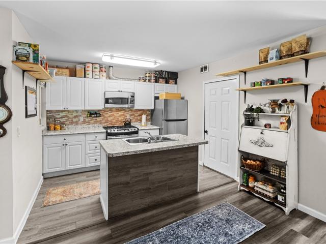 House for sale in Maryland, New York