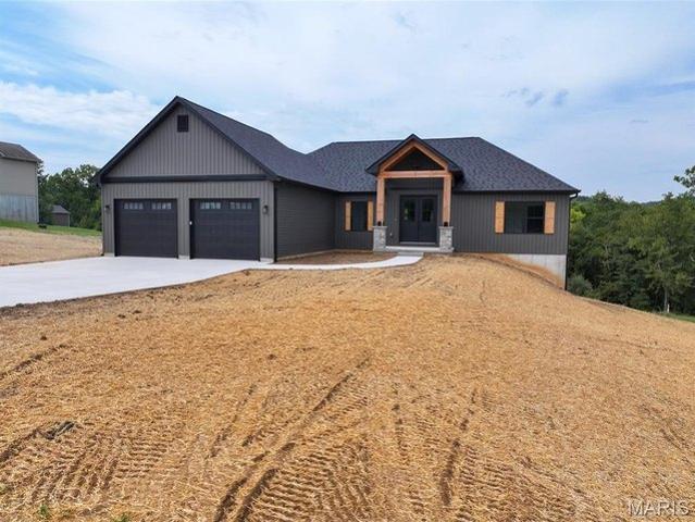 House for sale in Bloomsdale, Missouri