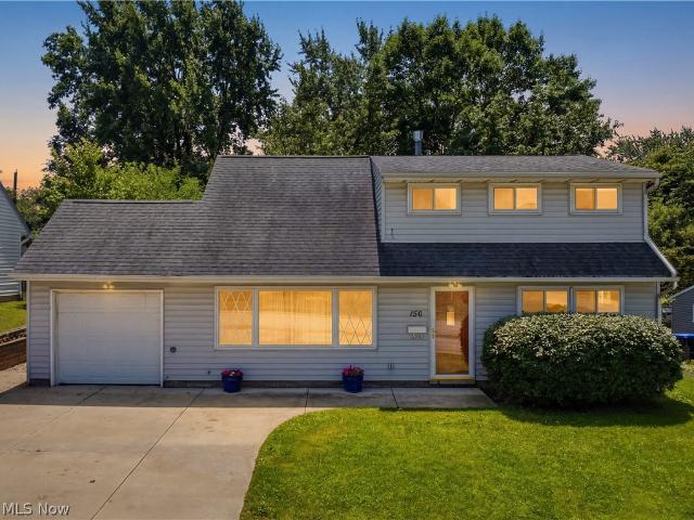 House for sale in Summit, Ohio