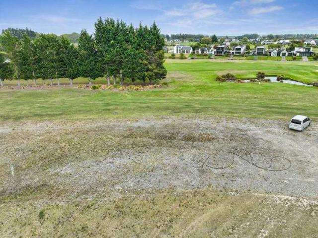 Land for sale in Canterbury