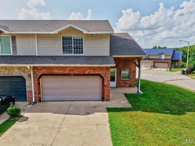 Townhouse for sale in Saint Robert, Missouri