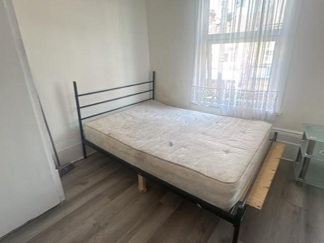 Studio for rent in Greater London