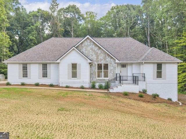 House for sale in Sharpsburg, Coweta County