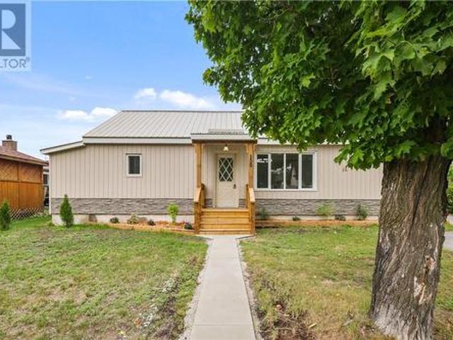 House for sale in Sables-spanish Rivers, Ontario