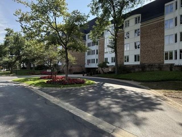 Condo for sale in Buffalo Grove, Illinois