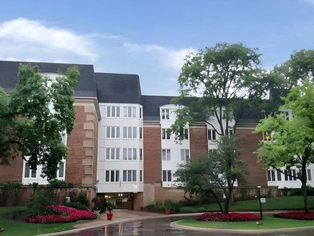 Condo for sale in Buffalo Grove, Illinois