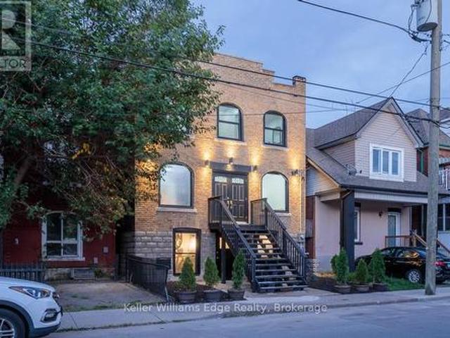 House for sale in Ancaster, Ontario