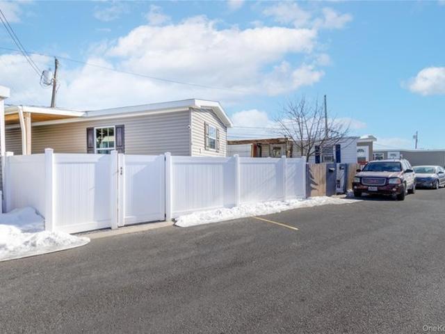 House for sale in Bohemia, New York