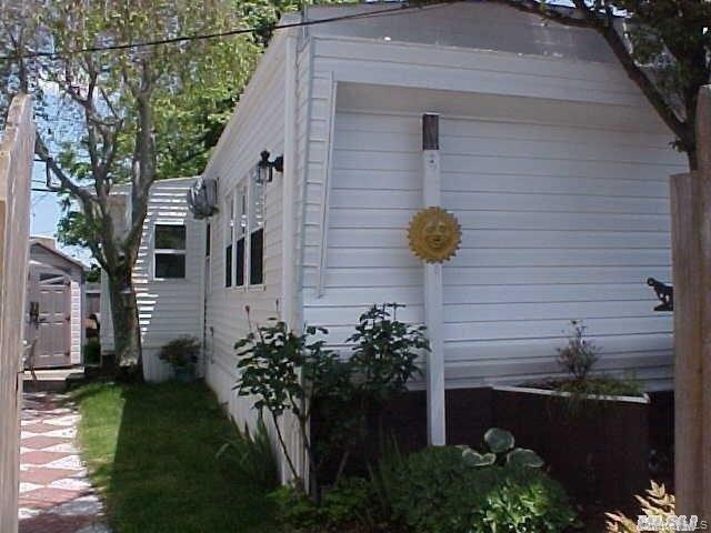 House for sale in Bohemia, New York