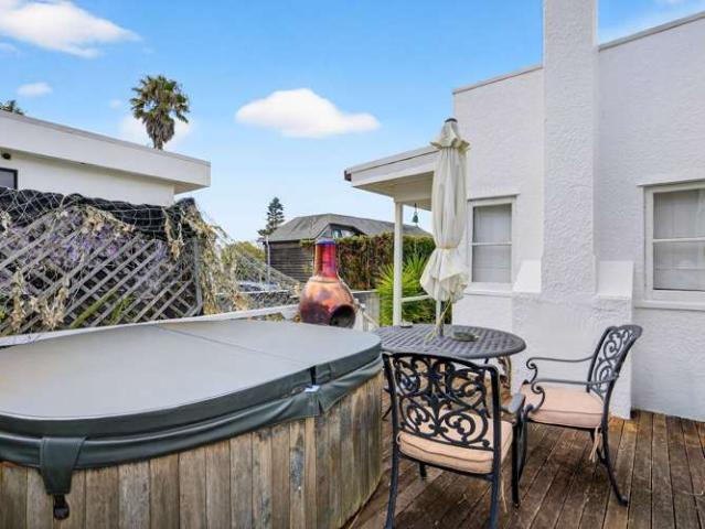 House for sale in Whangaparaoa