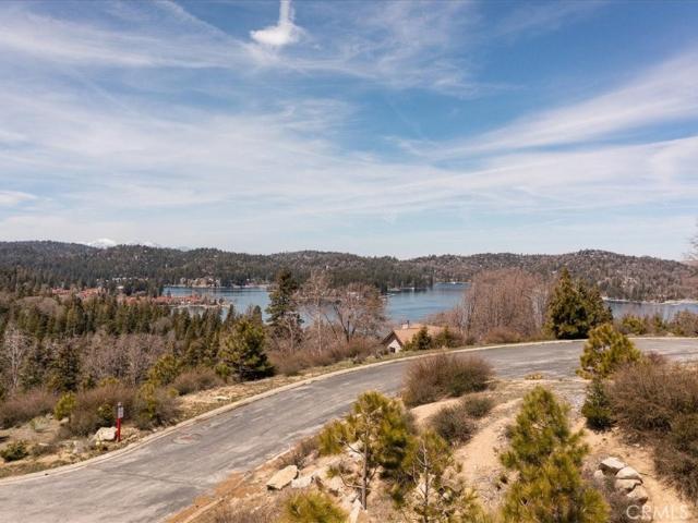 Land for sale in Cedar Glen, California