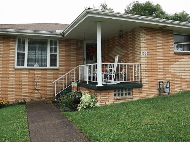 House for sale in Vermont Terrace, Weirton