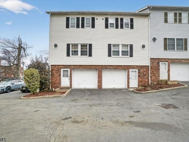 House for sale in Passaic, New Jersey