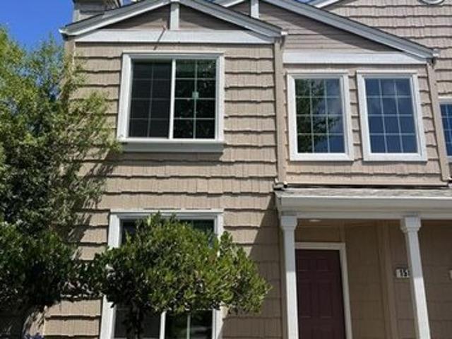 Townhouse for sale in San Mateo, California