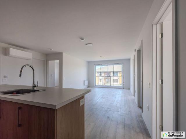 Apartment for rent in Saint-Charles-Borromée, Lanaudière
