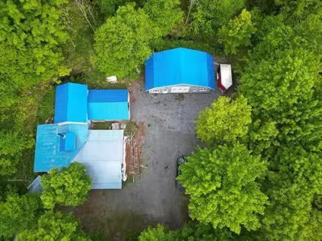 House for sale in Le Granit, Quebec