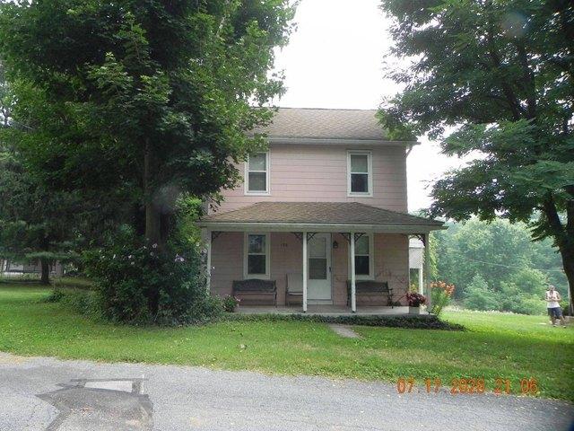 House for sale in Abbottstown, Pennsylvania