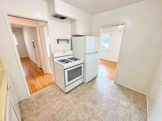Apartment for rent in Long Beach, California