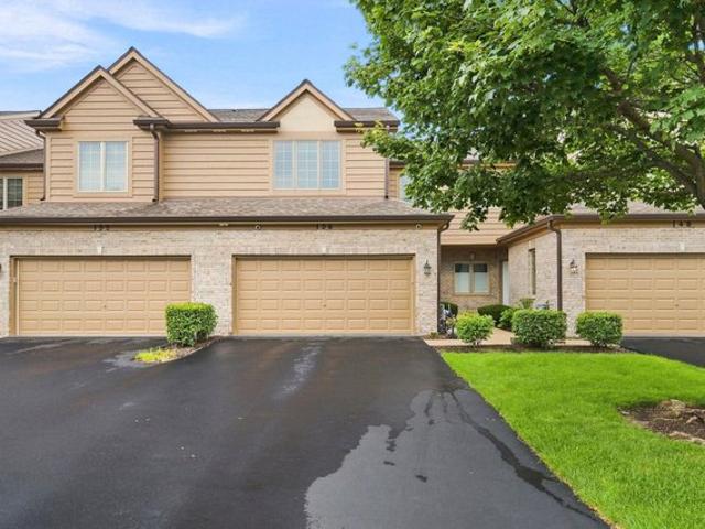 Townhouse for sale in Willow Springs, Illinois