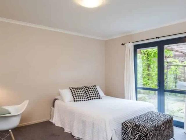 House for rent in Otakou