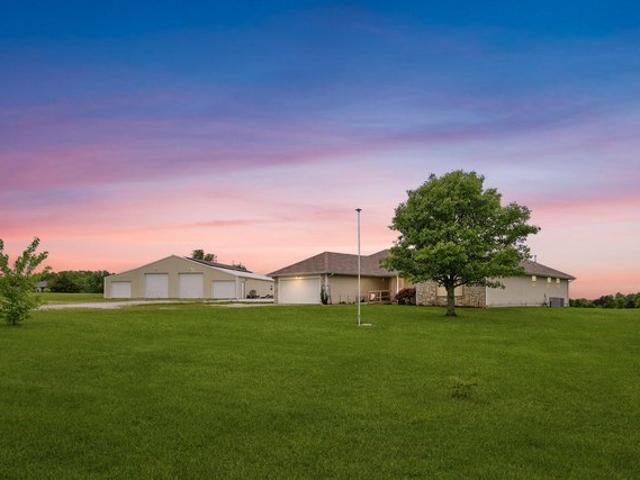 House for sale in Clever, Missouri