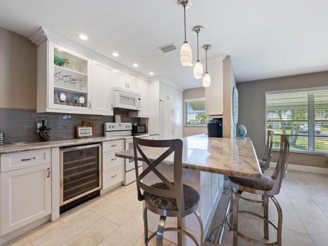 Condo for sale in Boynton Beach, Florida