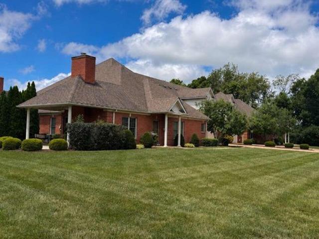 Condo for sale in Versailles, Kentucky