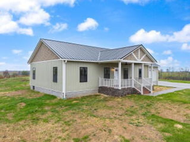 House for sale in Flemingsburg, Kentucky