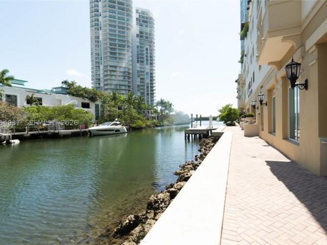 Townhouse for sale in Florida